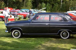 6F4B3100