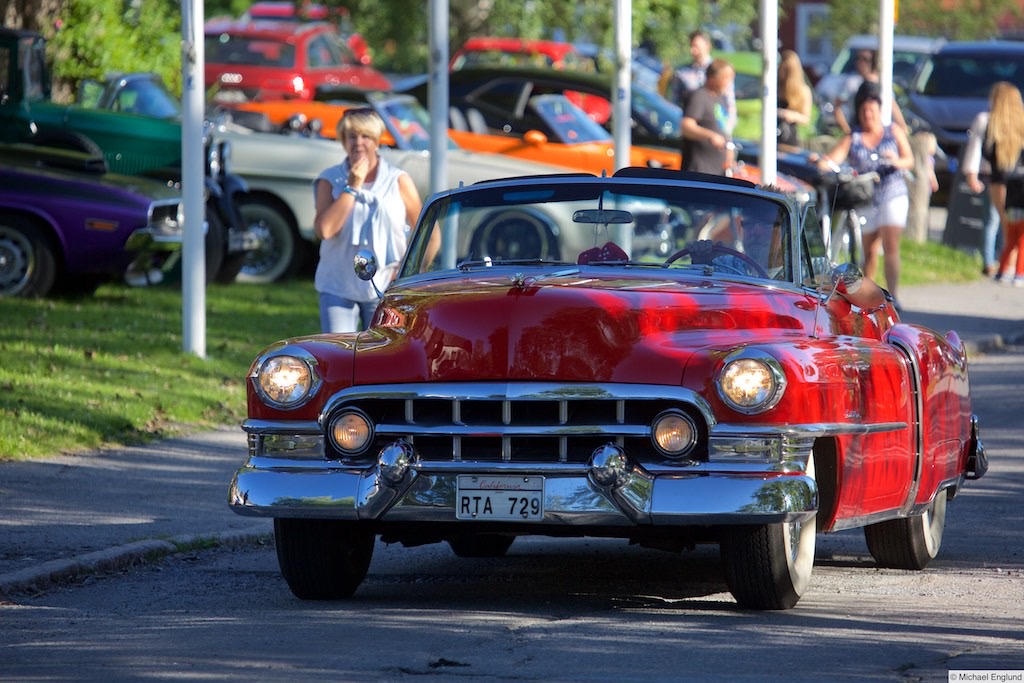 6F4B5182