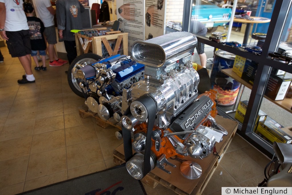 6F4B6118